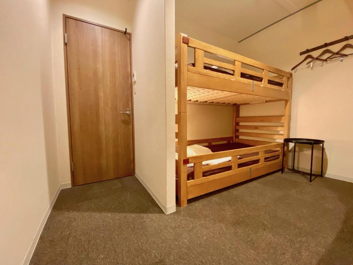 Osaka Guesthouse Nest Екстериор снимка